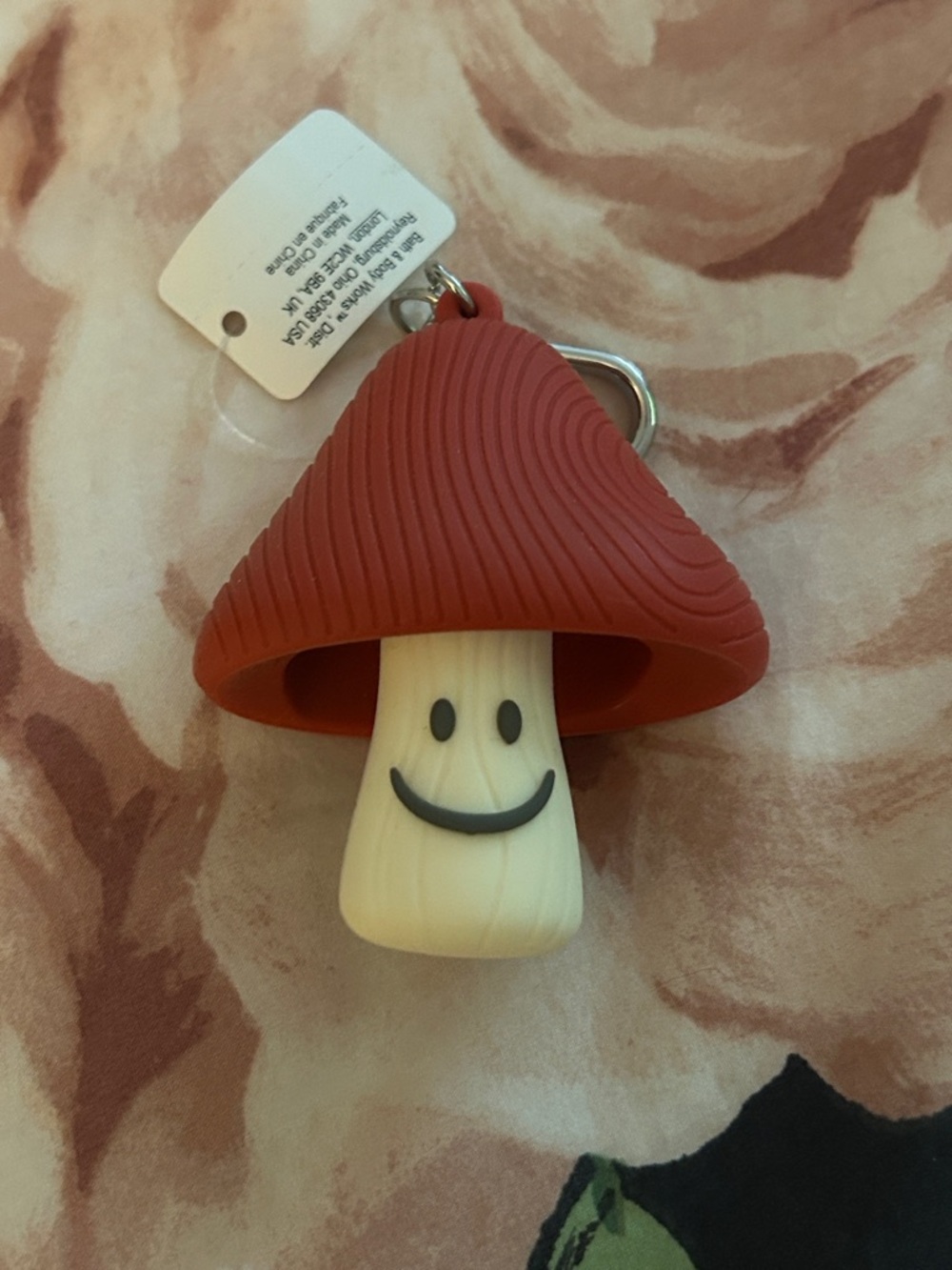 🤍 BATH & BODY WORKS happy mushroom hand sanitizer pocketbac